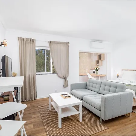 Beguest Cozy * Cascaes